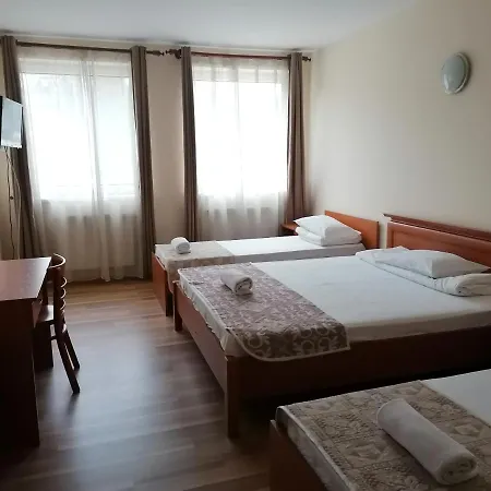 Ferihegy Отель